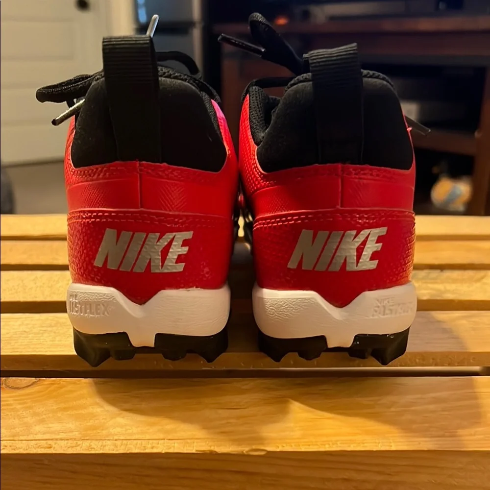 Nike Kids Alpha Menace 4 Shark Cleats - Picture 5 of 5